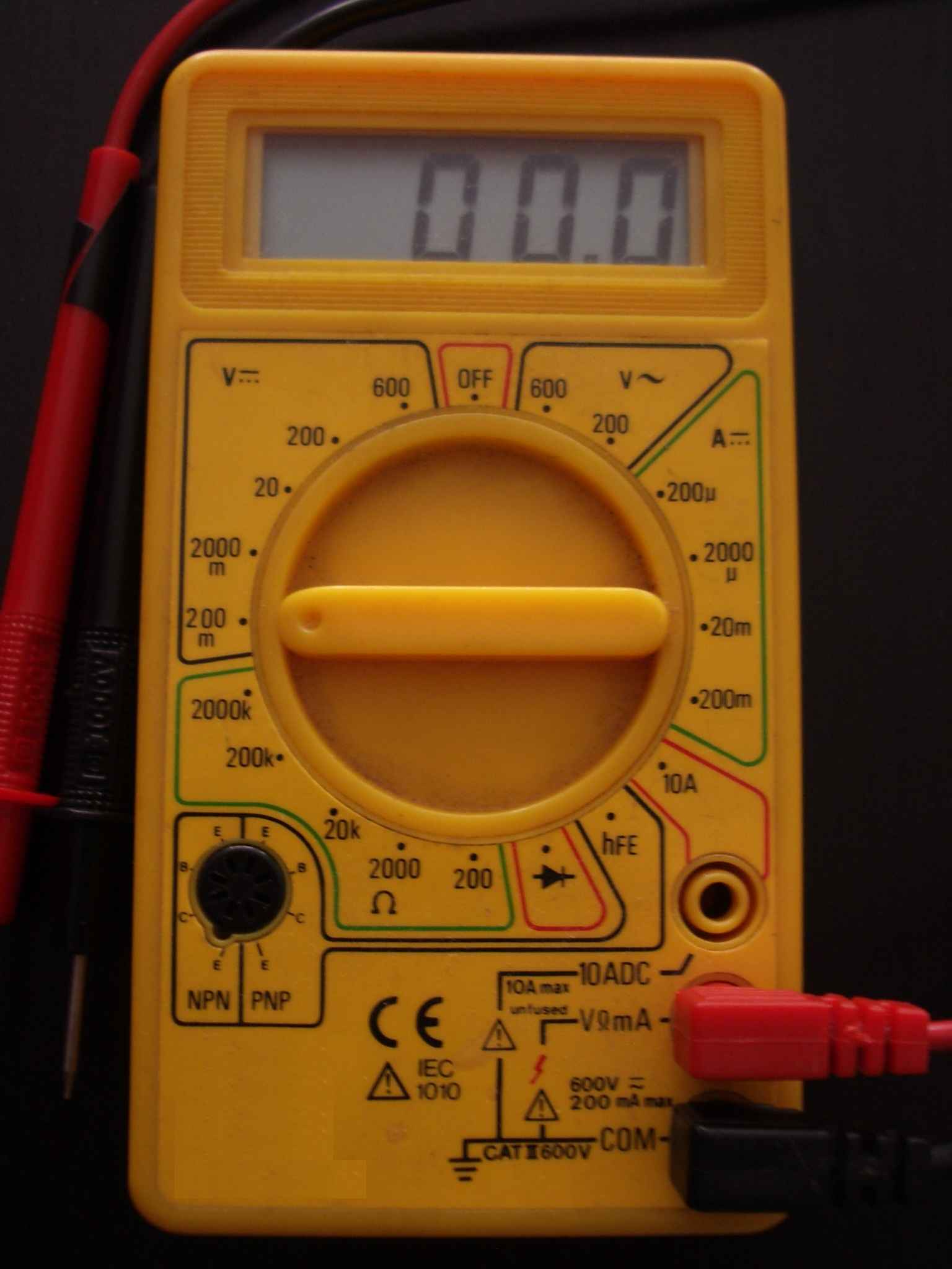 Diseo de un sensor casero de presin de neumtica para LEGO Mindstorm NXT